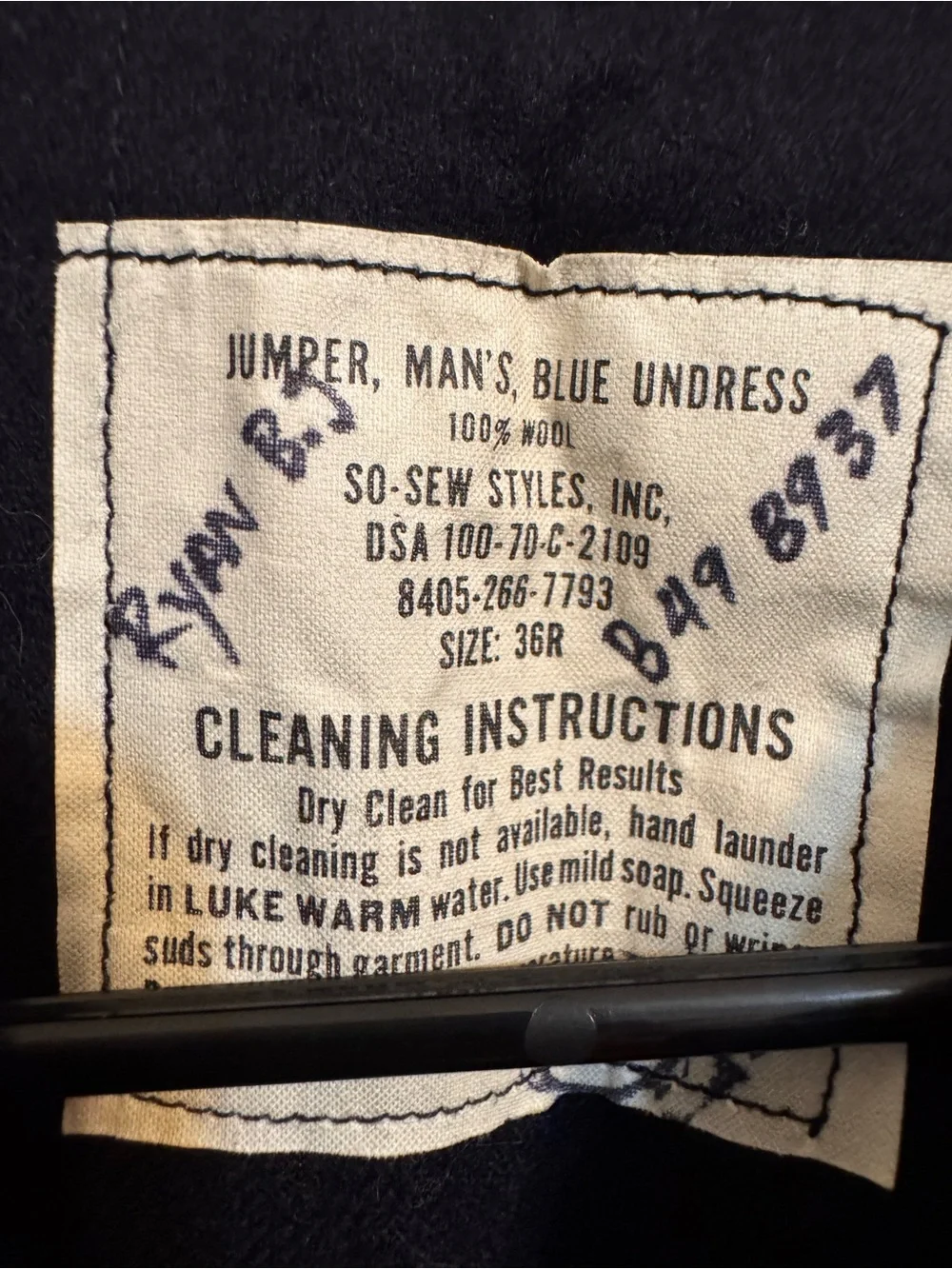 Vintage 1970 US Navy Blue Undress Wool Jumper 36R Vietnam Era Crackerjack